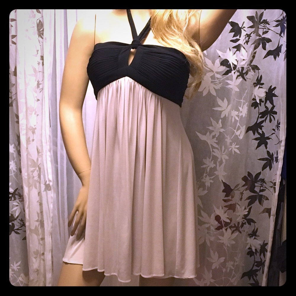 NWT BCBGMAXAZRIA Nude & Black Halter Dress | Flowy Night-Out Mini - Picture 3 of 5